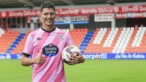 Miguel Loureiro en su presentación con el Lugo