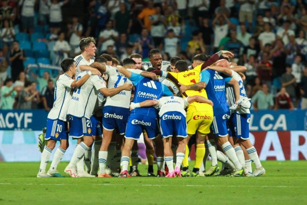 Real Zaragoza líder