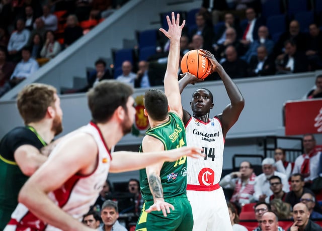 Jilson Bango está demostrando una gran regularidad entre Liga Endesa y FIBA Europe Cup. Foto: Casademont Zaragoza. 